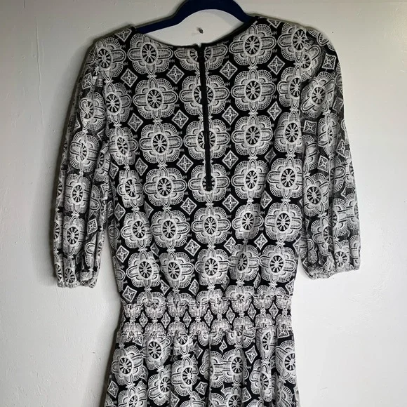 Alice + Olivia Cream & Black Geraldine Dress Size 4 - Picture 3 of 6